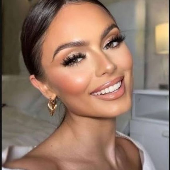 MAC Powderkiss Lipstick in Sultriness (Pale Cool Toned Baby Pink) - Picture 7 of 16